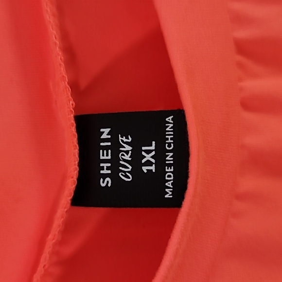 Bright Coral T-shirt - Picture 3 of 6